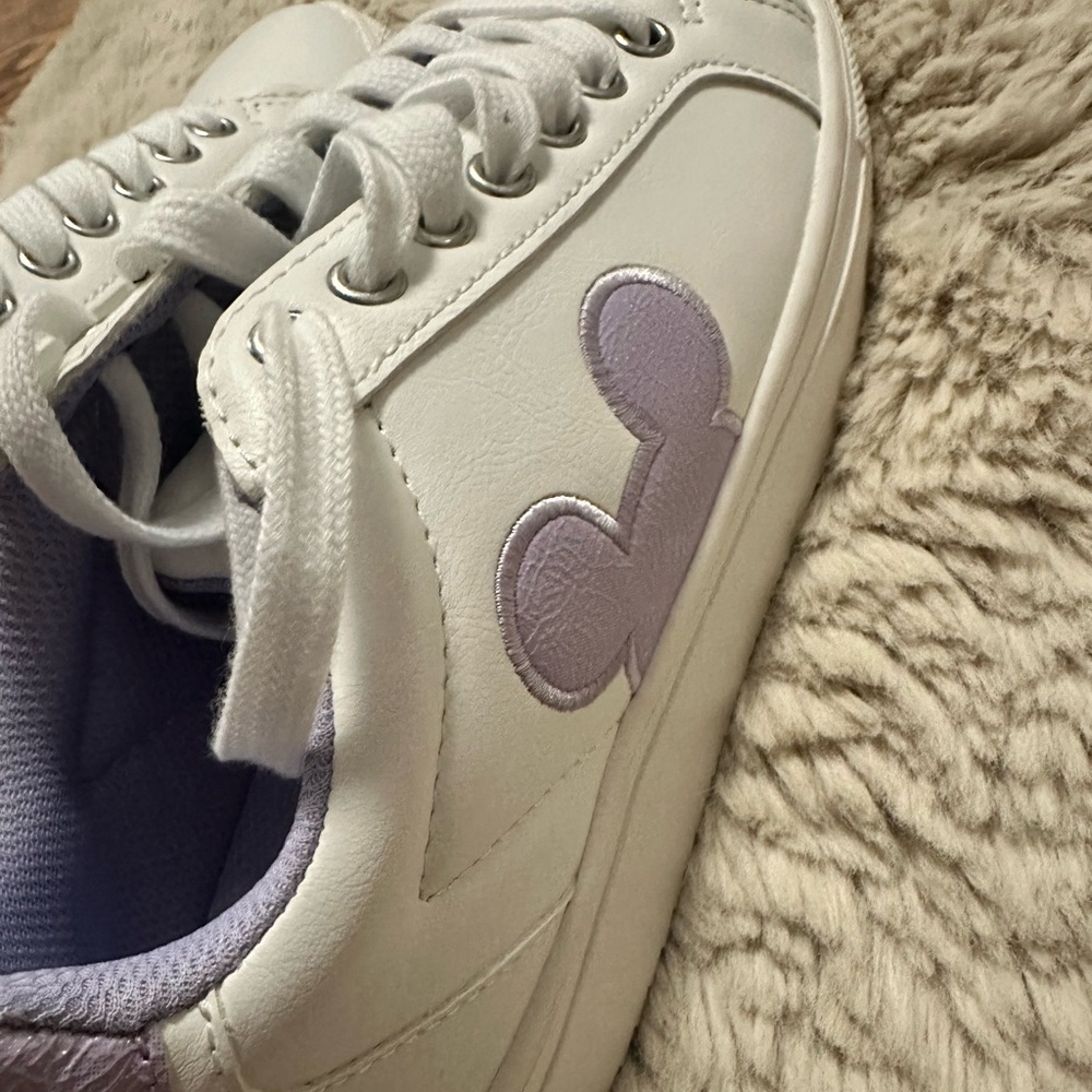 EUC Disney Lavender Mickey Ears Sneakers Size 7